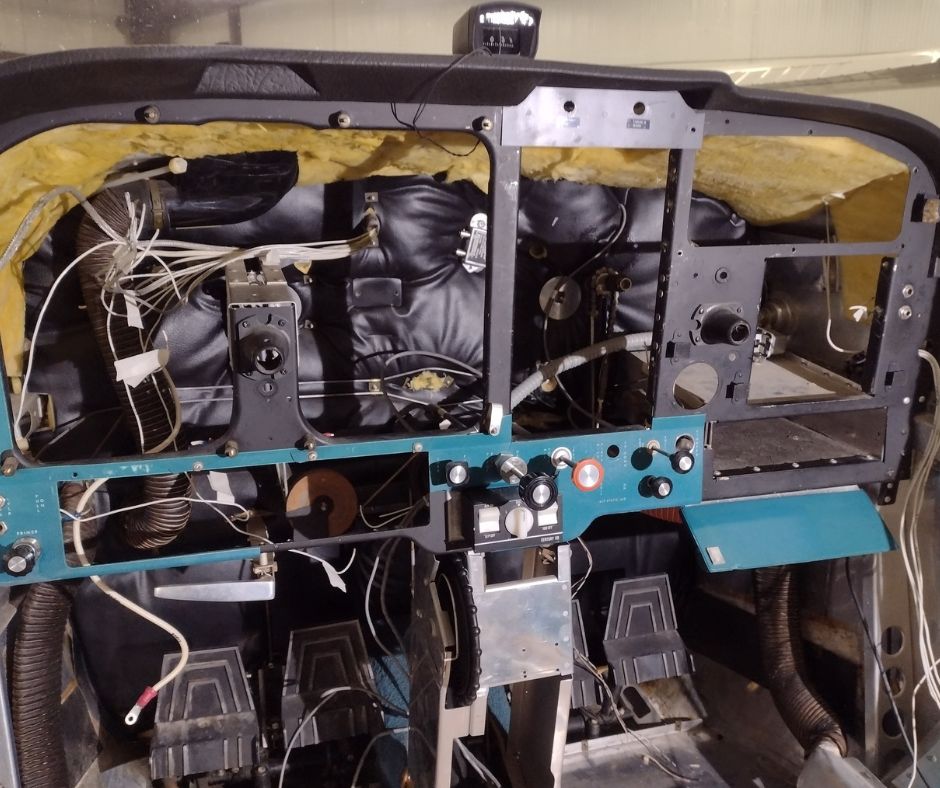 Estherville Aviation Instrument Panel Replacement